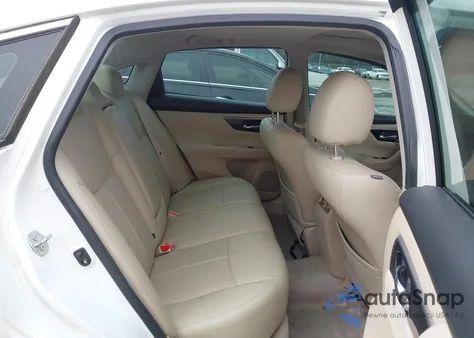 2014 Nissan Altima 2.5 Sv z USA, uszkodzony, nr VIN 1N4AL3AP2EC284820